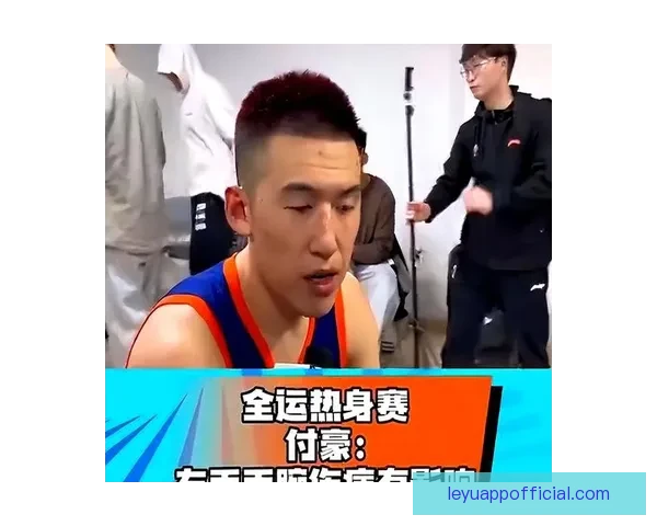 小卡手腕伤势加重仍坚守赛场 对猛龙比赛中受伤不得不硬撑